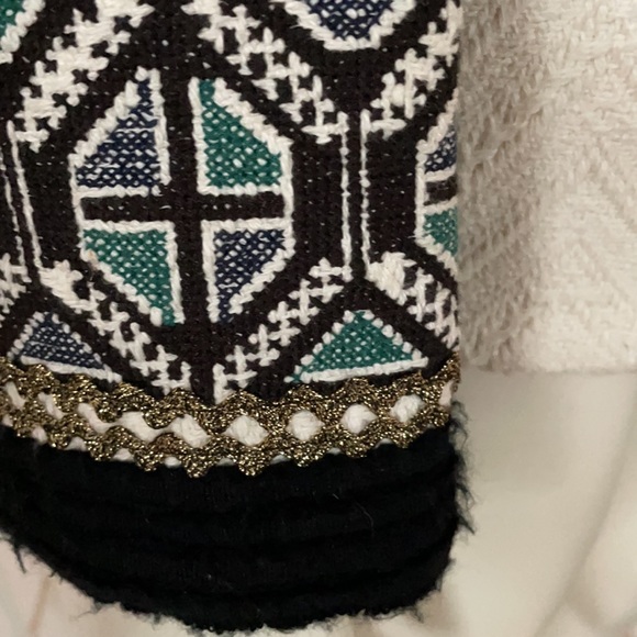 White Aztec Trim Jacket sz4 - Picture 8 of 9